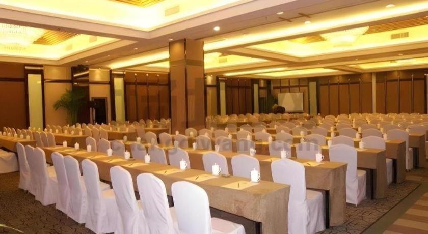 New Century Hangzhou Grand Hotel Buitenkant foto