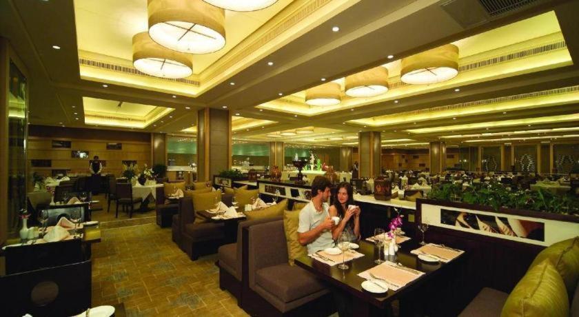 New Century Hangzhou Grand Hotel Buitenkant foto